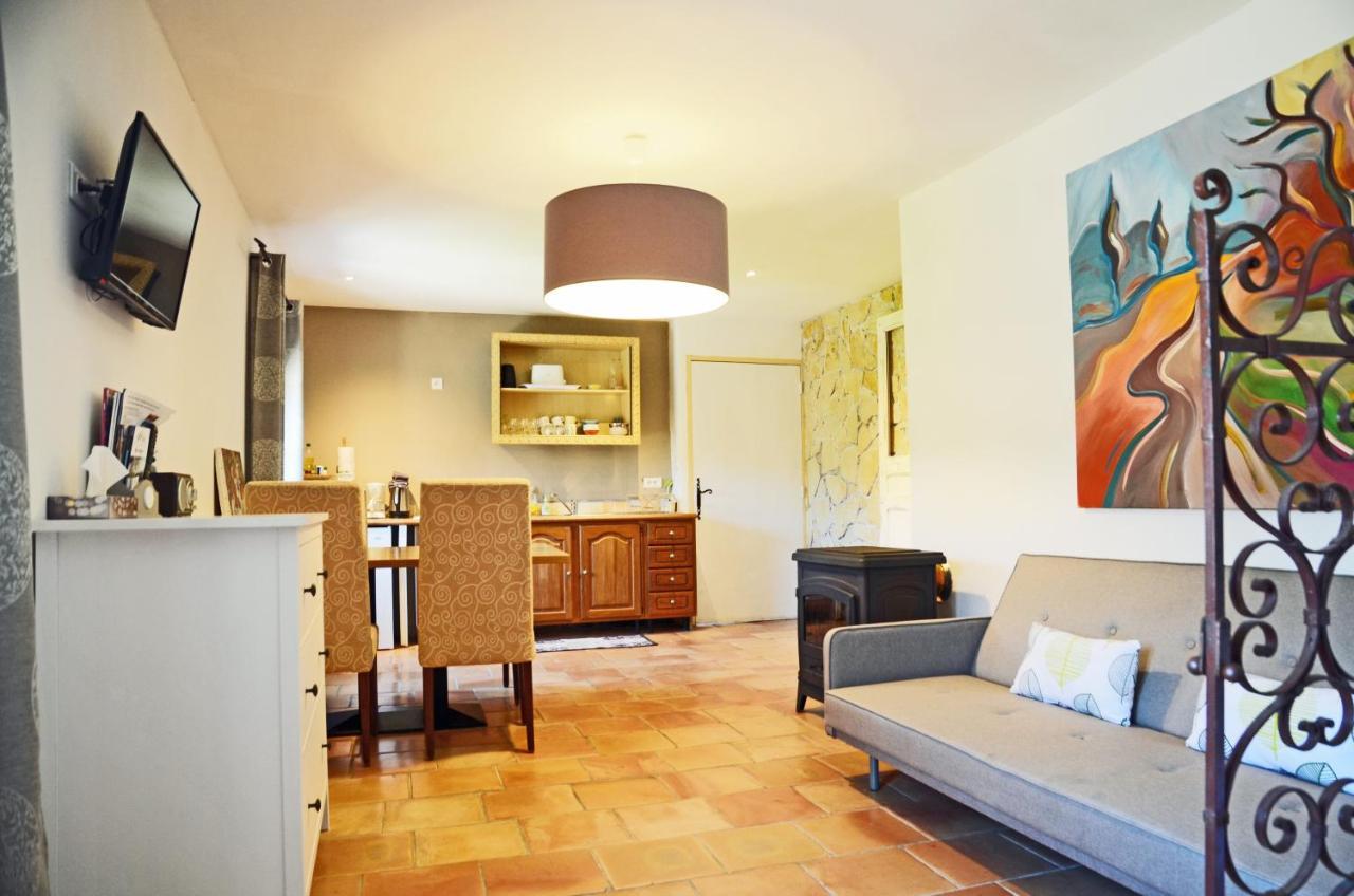 Appartement Domaine Hemmitage à Salernes Extérieur photo