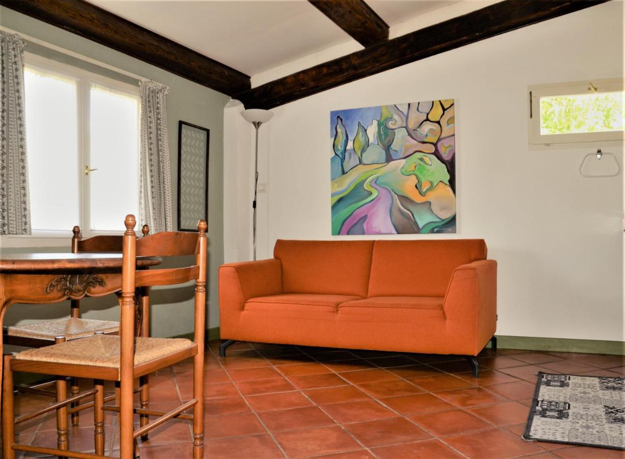 Appartement Domaine Hemmitage à Salernes Extérieur photo