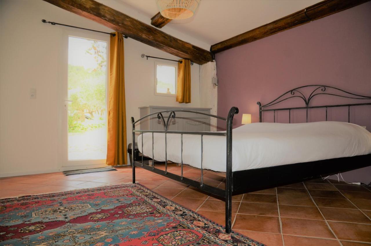 Appartement Domaine Hemmitage à Salernes Extérieur photo