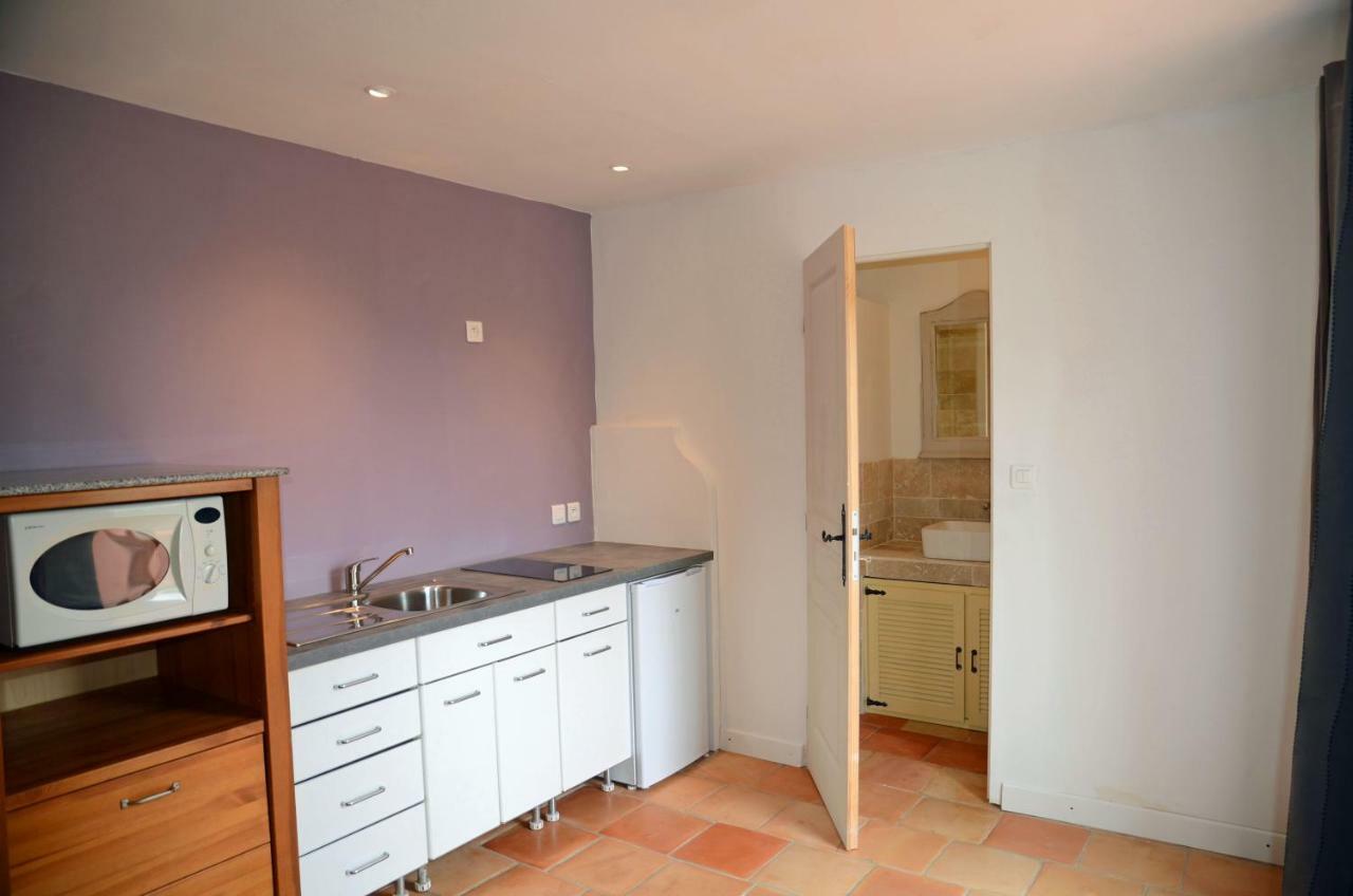 Appartement Domaine Hemmitage à Salernes Extérieur photo