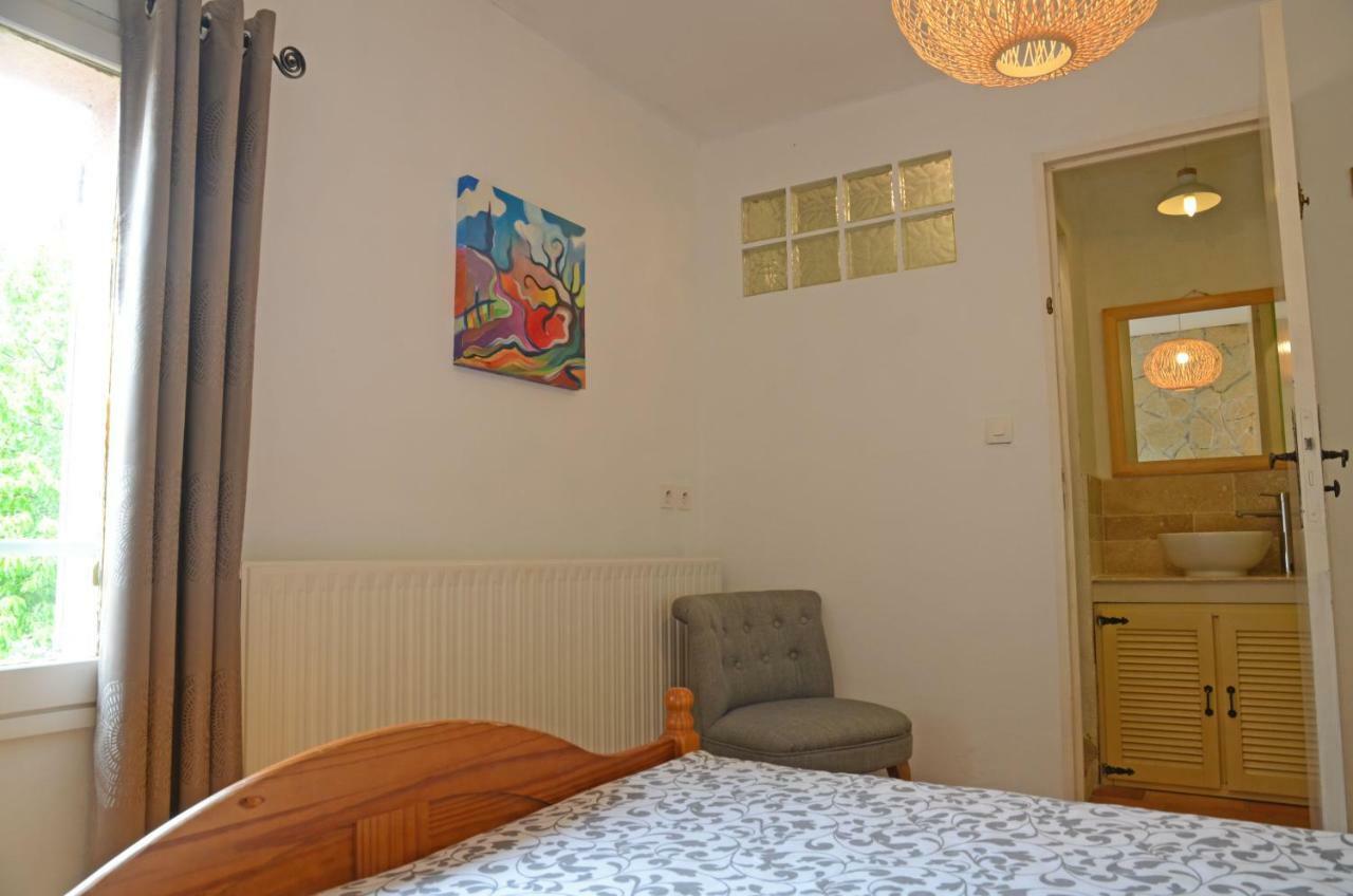 Appartement Domaine Hemmitage à Salernes Extérieur photo