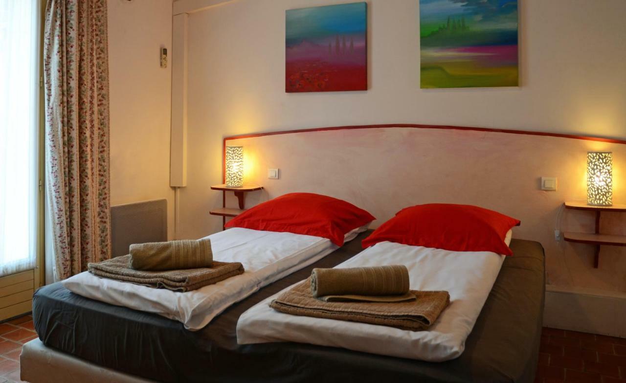 Appartement Domaine Hemmitage à Salernes Extérieur photo