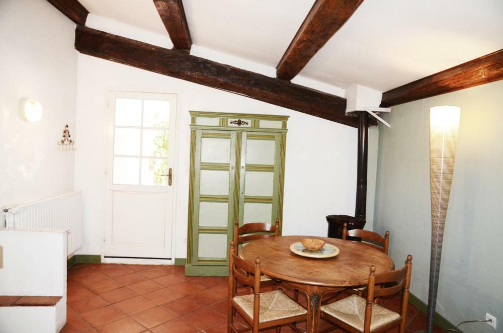 Appartement Domaine Hemmitage à Salernes Extérieur photo