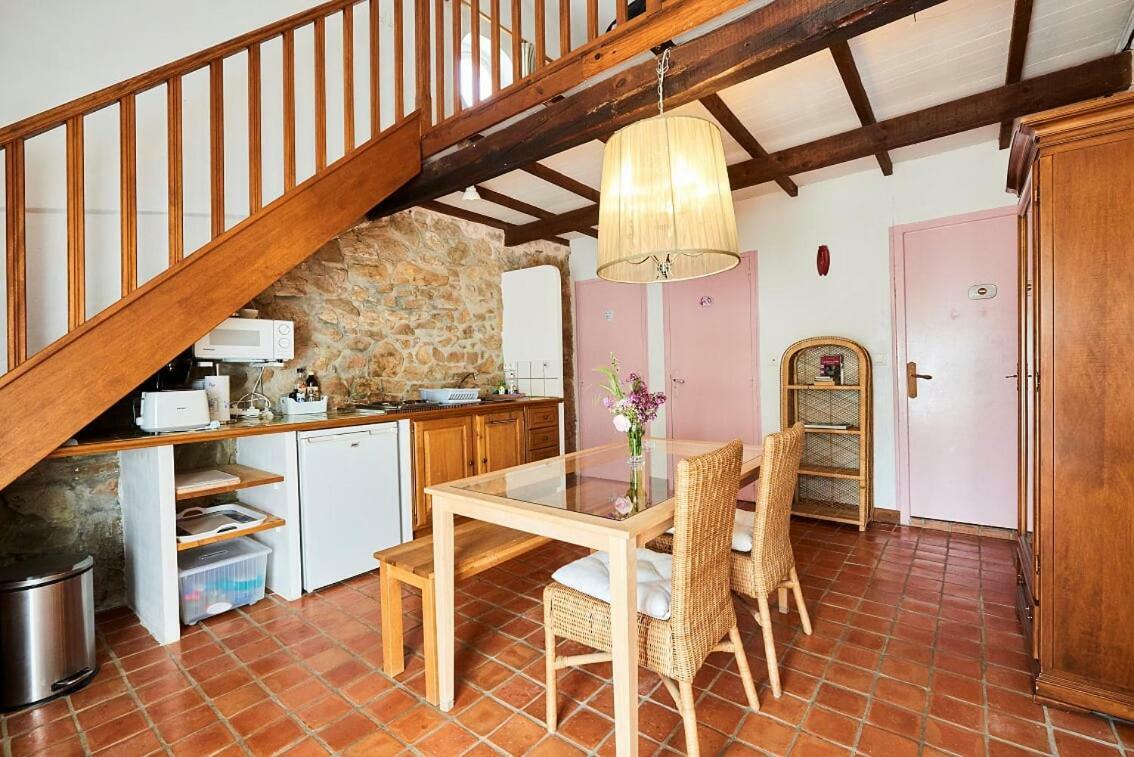 Appartement Domaine Hemmitage à Salernes Extérieur photo